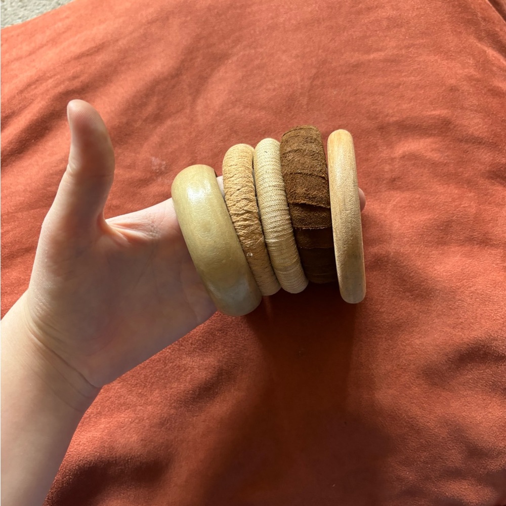 Pack of five bangles